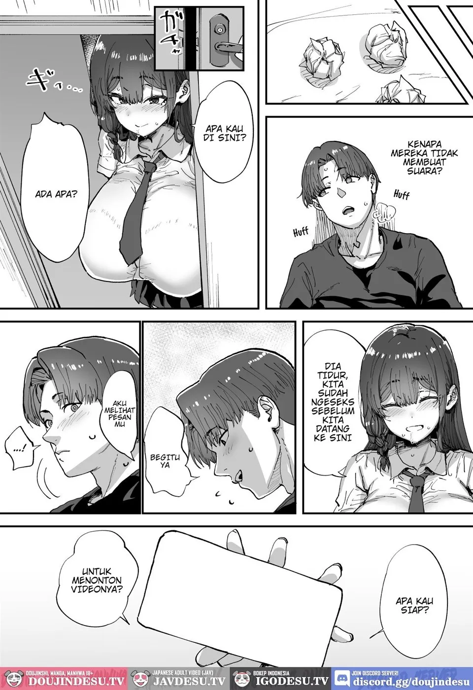 Shiranai Onee-san ga Bokura no Himitsu Kichi ni Yattekita! Chapter 1