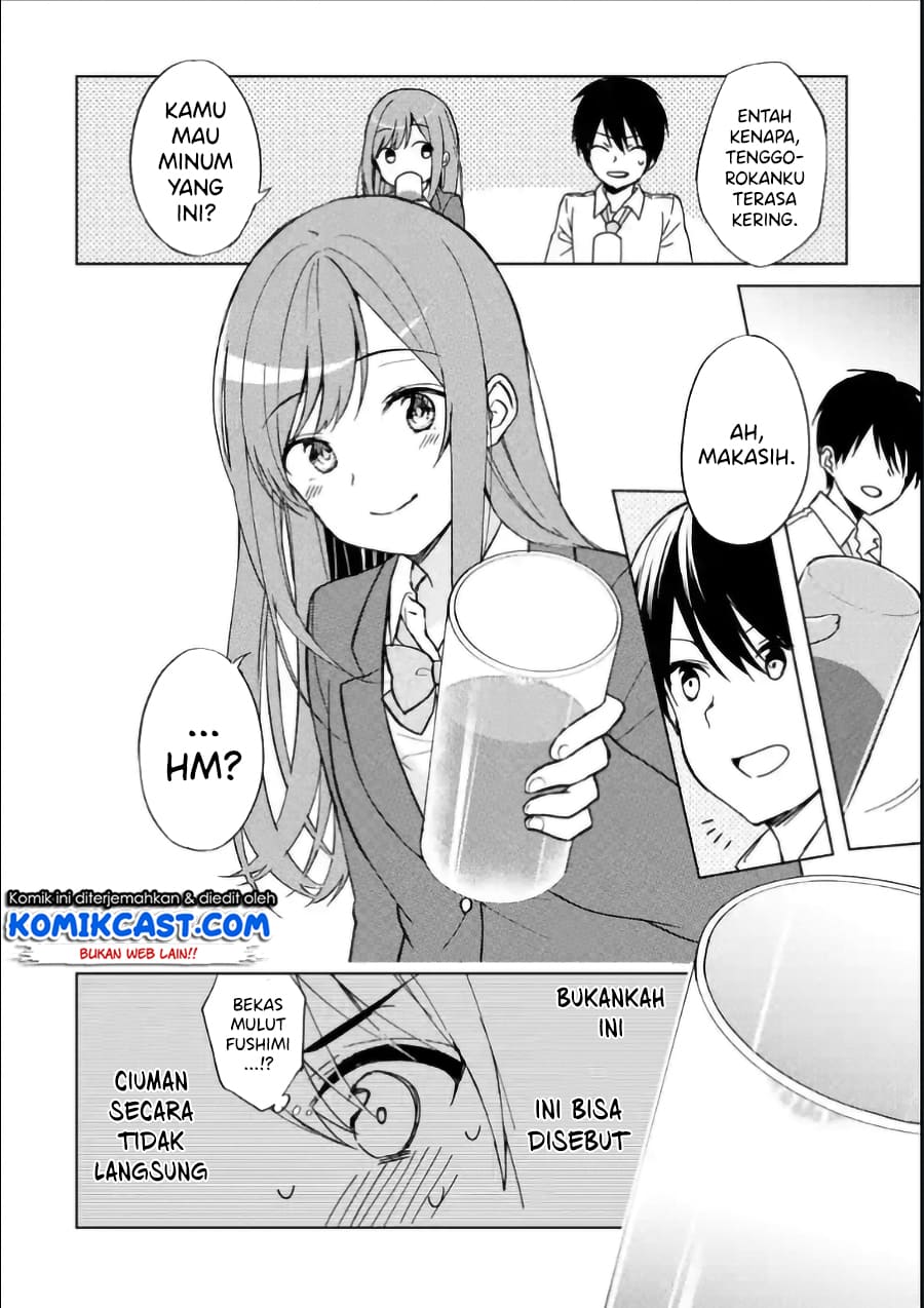 Chikan Saresou ni Natteiru S-kyuu Bishoujo wo Tasuketara Tonari no Seki no Osanajimi datta
