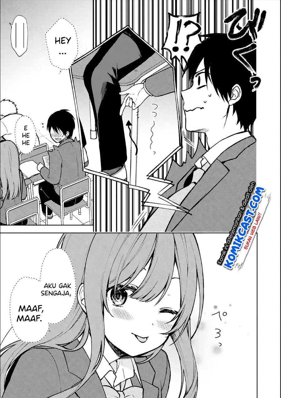 Chikan Saresou ni Natteiru S-kyuu Bishoujo wo Tasuketara Tonari no Seki no Osanajimi datta